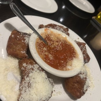Lombardo's Trattoria - Toasted Ravioli - Italian Near Me - Saint Louis, Missouri