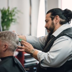 Magnolia Avenue Salon - Neight Gutierrez