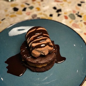 The Salted Pig - dessert - Gastropubs Near Me - Riverside, California The Salted Pig - dessert - Gastropubs Near Me - Riverside, California
