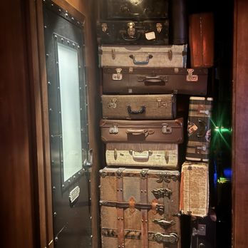 Undertow - Arcadia - Tiki Bars Near Me - Phoenix, Arizona