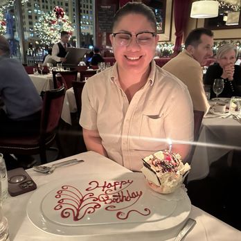 Chicago Cut Steakhouse - Birthday sundae - Steakhouses Near Me - Chicago, Illinois Chicago Cut Steakhouse - Birthday sundae - Steakhouses Near Me - Chicago, Illinois
