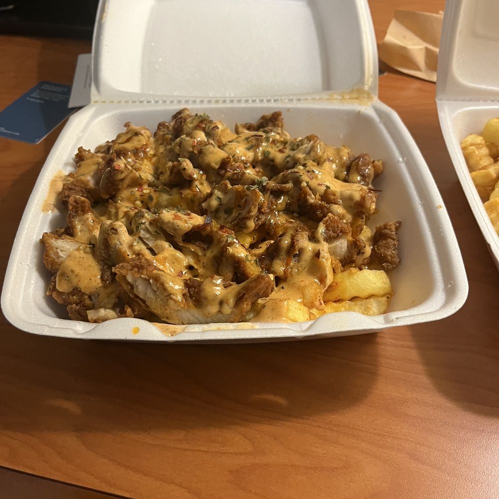 Di Jerk Stop - Loaded Chicken Fries - Caribbean Near Me - Lafayette, Louisiana Di Jerk Stop - Loaded Chicken Fries - Caribbean Near Me - Lafayette, Louisiana