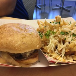 Pulled Pork Burger w/ Garlic Fries!! Yummmmm!