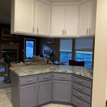 V&S Quality Construction - Refreshed kitchen with two tone cabinets and swirly grey marble - General Contractors Near Me - Loomis , California V&S Quality Construction - Refreshed kitchen with two tone cabinets and swirly grey marble - General Contractors Near Me - Loomis , California