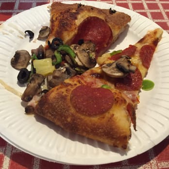 Tony's Pizza - Combo and Pepperoni. Best pizza in Delano! - Pizza Near Me - Delano, California
