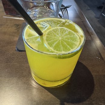 Kitchen Kocktails by Kevin Kelley - Mango margarita - Cocktail Bars Near Me - Charlotte, North Carolina