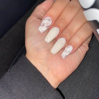 Creative Nails and Spa - Nail Salons Near Me - Seattle, Washington