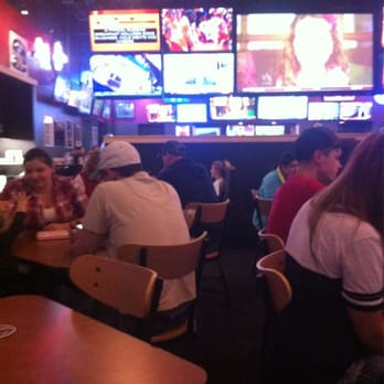 Buffalo Wild Wings - Sports Bars Near Me - Rolla, Missouri