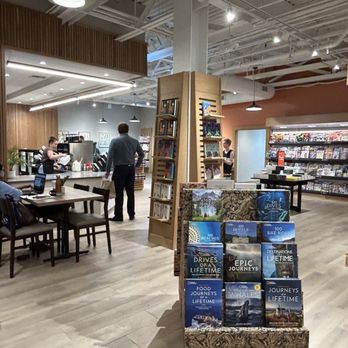 Barnes & Noble - Café - Bookstores Near Me - Phoenix, Arizona