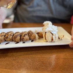 Lolita’s Mexican Restaurant And Bakery - Churros