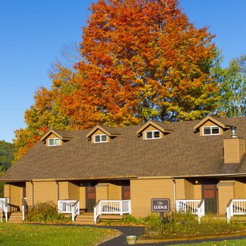 Cold Spring Resort - Our fall colors - Resorts Near Me - Ashland, New Hampshire