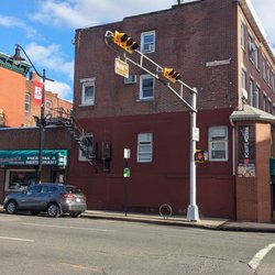 Robert's Pizzeria