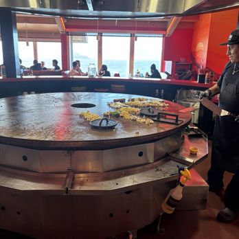 Fire + Ice - Cooking area - Comfort Food Near Me - San Francisco, California