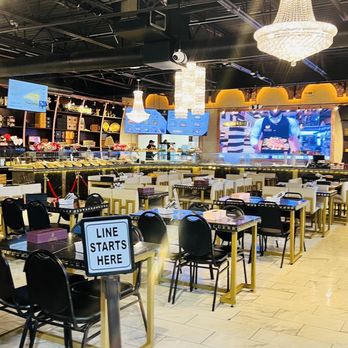 Zmzm Sweets - Interior seating - Middle Eastern Near Me - Chicago Ridge, Illinois