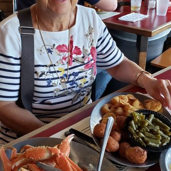 The ShellHouse - Snow crabs and fried shrimps - Seafood Near Me - Savannah, Georgia