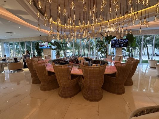 Grand Beach Hotel by null