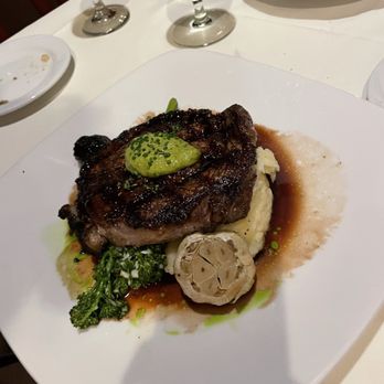 Windows On the Water - Double R Ribeye - New American Near Me - Morro Bay, California Windows On the Water - Double R Ribeye - New American Near Me - Morro Bay, California