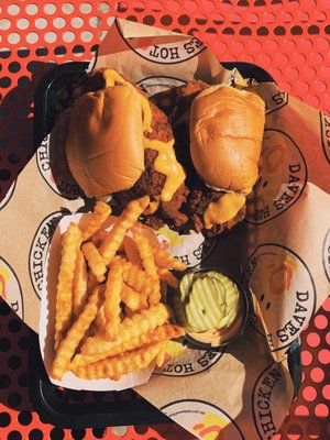 Dave's Hot Chicken by null