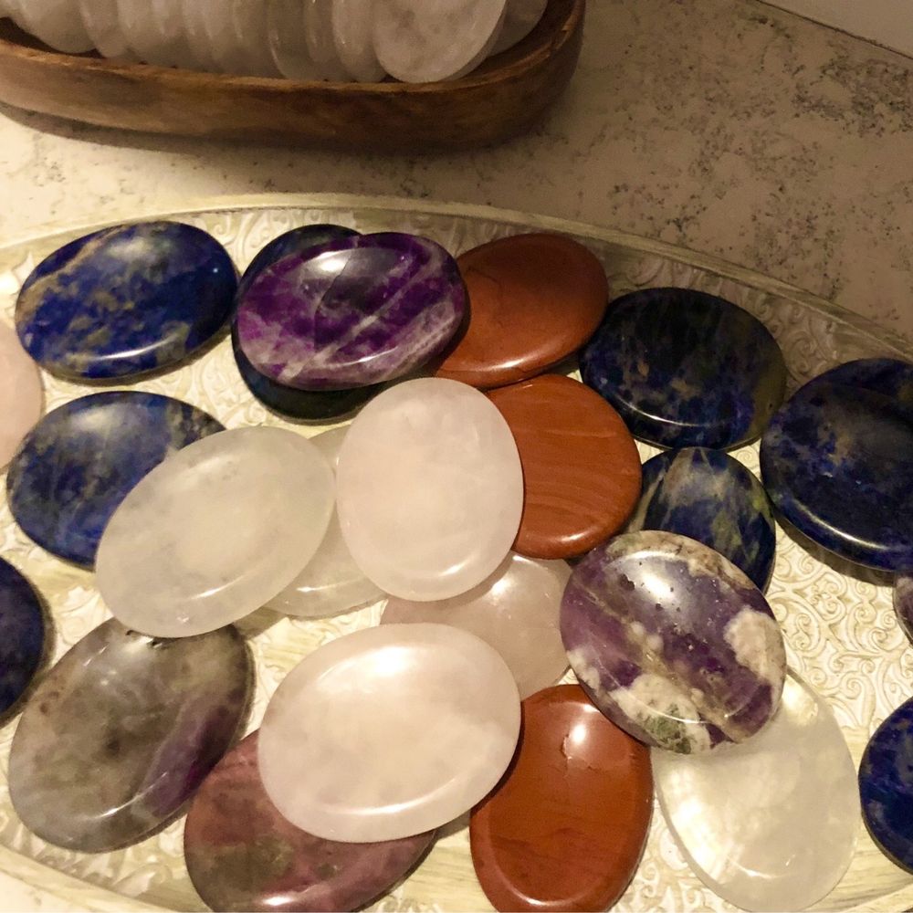 The Spa at L'Auberge - Spa stones of various types: quartz, amethyst, onyx... - Day Spas Near Me - Del Mar, California