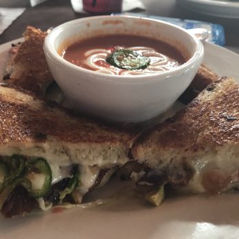 Mo's Irish Pub - Jalapeño Grilled Cheese - Irish Pub Near Me - Katy, Texas Mo's Irish Pub - Jalapeño Grilled Cheese - Irish Pub Near Me - Katy, Texas