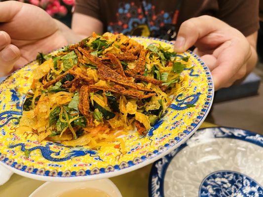 Truong Tien Restaurant by null