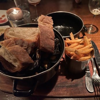The Sovereign - Moules frites - large - Belgian Near Me - Washington, DC, District of Columbia The Sovereign - Moules frites - large - Belgian Near Me - Washington, DC, District of Columbia