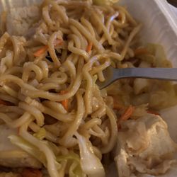 V2. Tofu Yakisoba