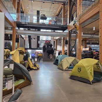 MEC Vancouver - Outdoor Gear Near Me - Vancouver, British Columbia