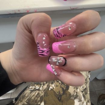 Titi Nails - nails - Nail Salons Near Me - Highland, Illinois Titi Nails - nails - Nail Salons Near Me - Highland, Illinois