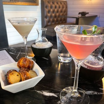 Brass Rabbit Pub - Pubs Near Me - Arlington, Virginia