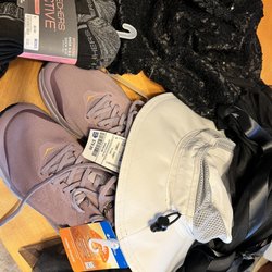 Ross Dress for Less - Hoka sneakers for only $79.99 and other great finds!