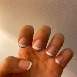 Topline Nails & Lashes Microblading - Gel manicure