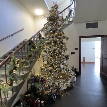 Cedar + Elm - Foyer area - New American Near Me - Kenmore, Washington