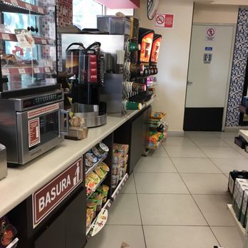 OXXO - Coffee selections - Grocery Near Me - Ciudad de México, DIF