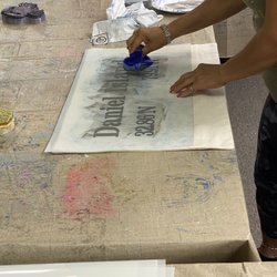 Lowcountry Mercantile - Hand sponging my pillow