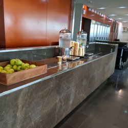 Qantas Club - Water Station