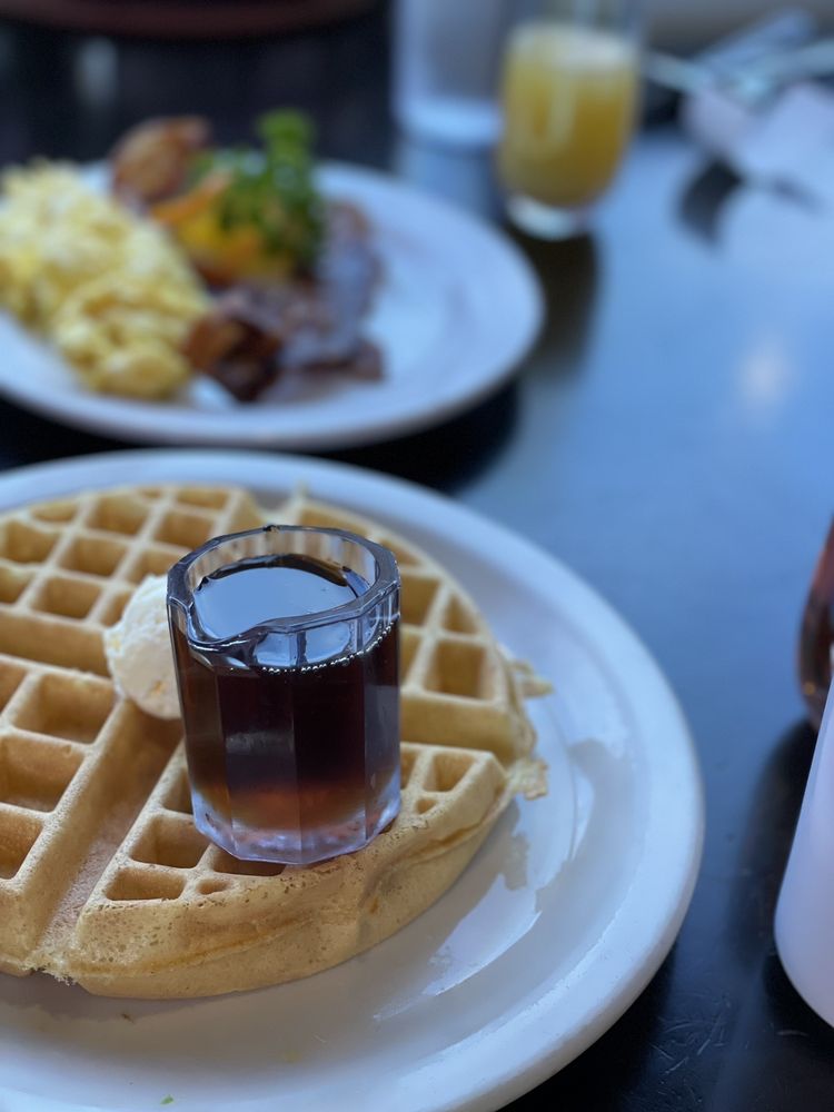 Social spots from Toast & Jam