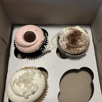 Cupcake Heaven  - Raspberry cocoa, tiramisu, and pina colada - Desserts Near Me - Haymarket, Virginia