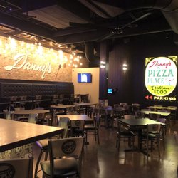 Danny's Pizza and Burger Bar - Dining room