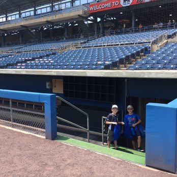 Norfolk Tides - Professional Sports Teams Near Me - Norfolk, Virginia