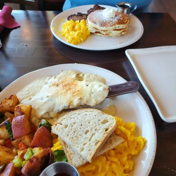 Monica’s Riverview - Breakfast & Brunch Near Me - Antioch, California