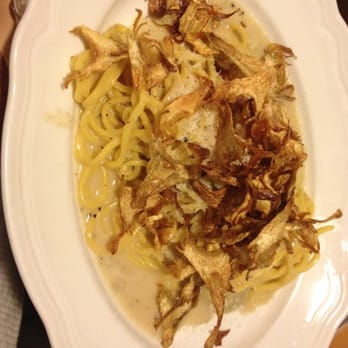 Beere - Cacio e pepe con carciofi fritti - Italian Near Me - Rome, RM