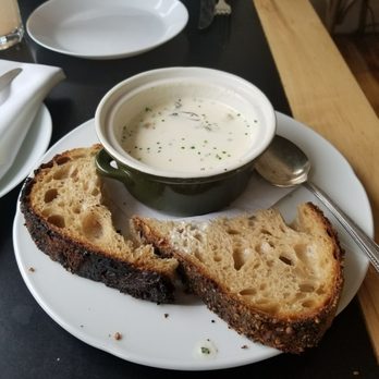 Honest Weight - Clam chowder with sour dough. Would highly recommend! - Seafood Near Me - Toronto, Ontario