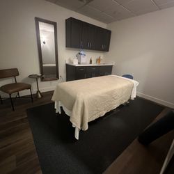 Healing Massage - Spacious and relaxing treatment rooms