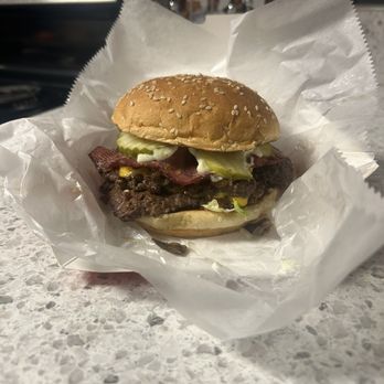 ZO’S GOOD BURGER - Updated January 2026 - 20 Photos & 25 Reviews