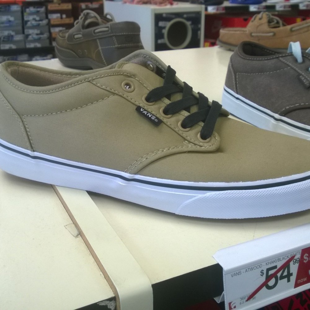 Famous Footwear Outlet - Van's - Shoe Stores Near Me - Alpine, California Famous Footwear Outlet - Van's - Shoe Stores Near Me - Alpine, California