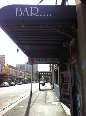Gertrudes Brown Couch Bars 30 Gertrude St Fitzroy Fitzroy