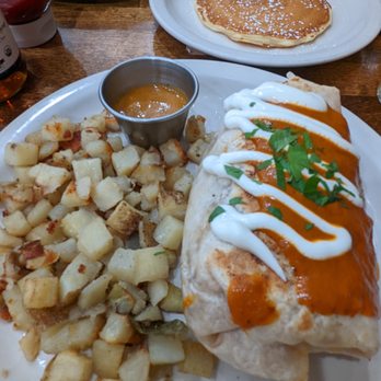 Breakfast House - Breakfast Burrito - Breakfast & Brunch Near Me - Chicago, Illinois Breakfast House - Breakfast Burrito - Breakfast & Brunch Near Me - Chicago, Illinois