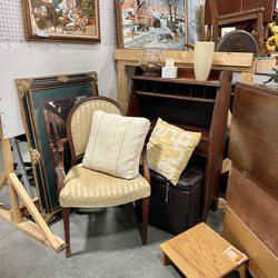 ReStore Habitat for Humanity of Boone County - Chairs and pillows and paintings and things