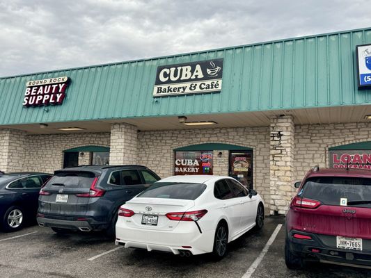 Cuba Bakery & Café by null